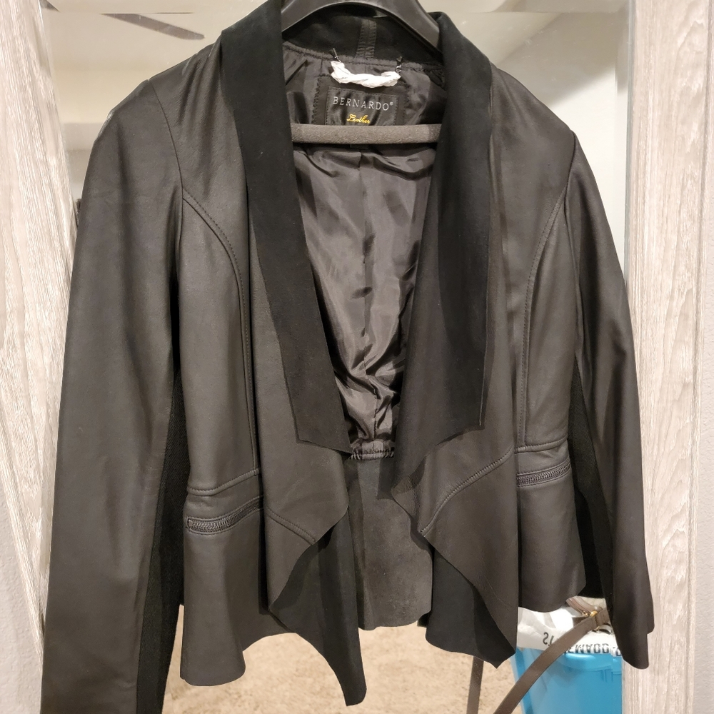 Nwot black Bernardo leather jacket